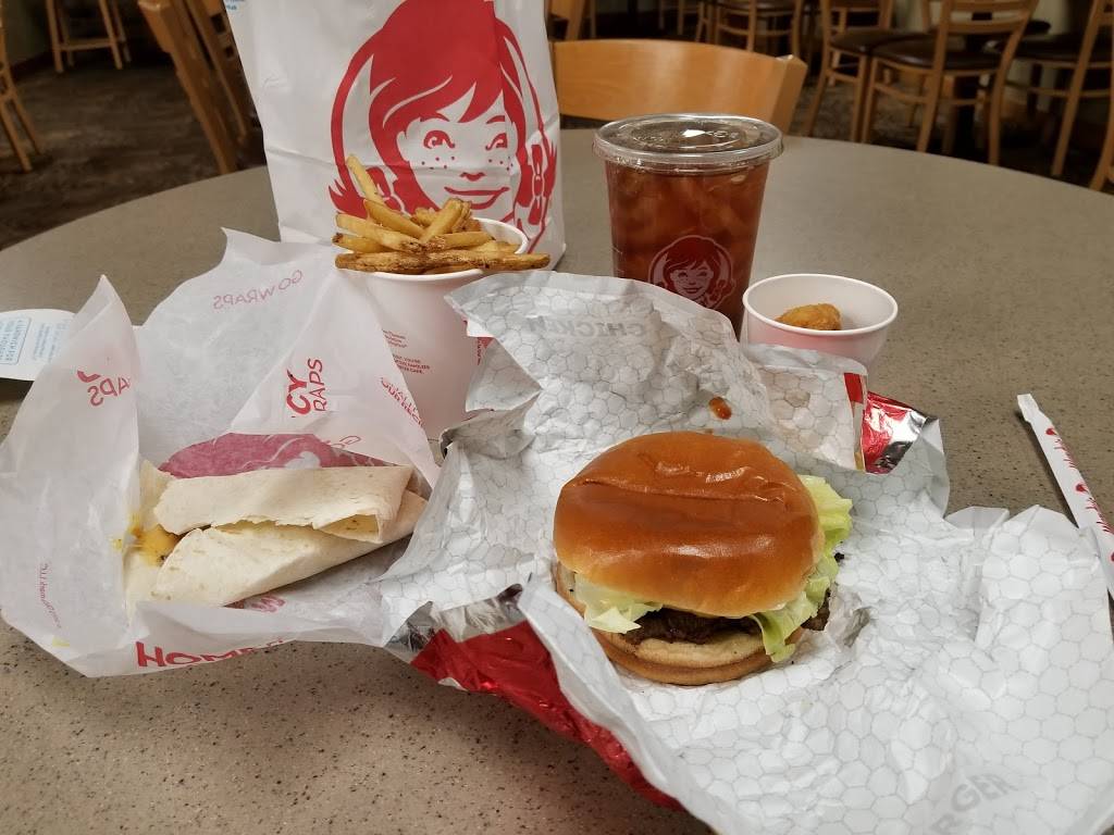 Wendys | restaurant | 108 E Main St, Toledo, OH 43605, USA | 4196932036 OR +1 419-693-2036