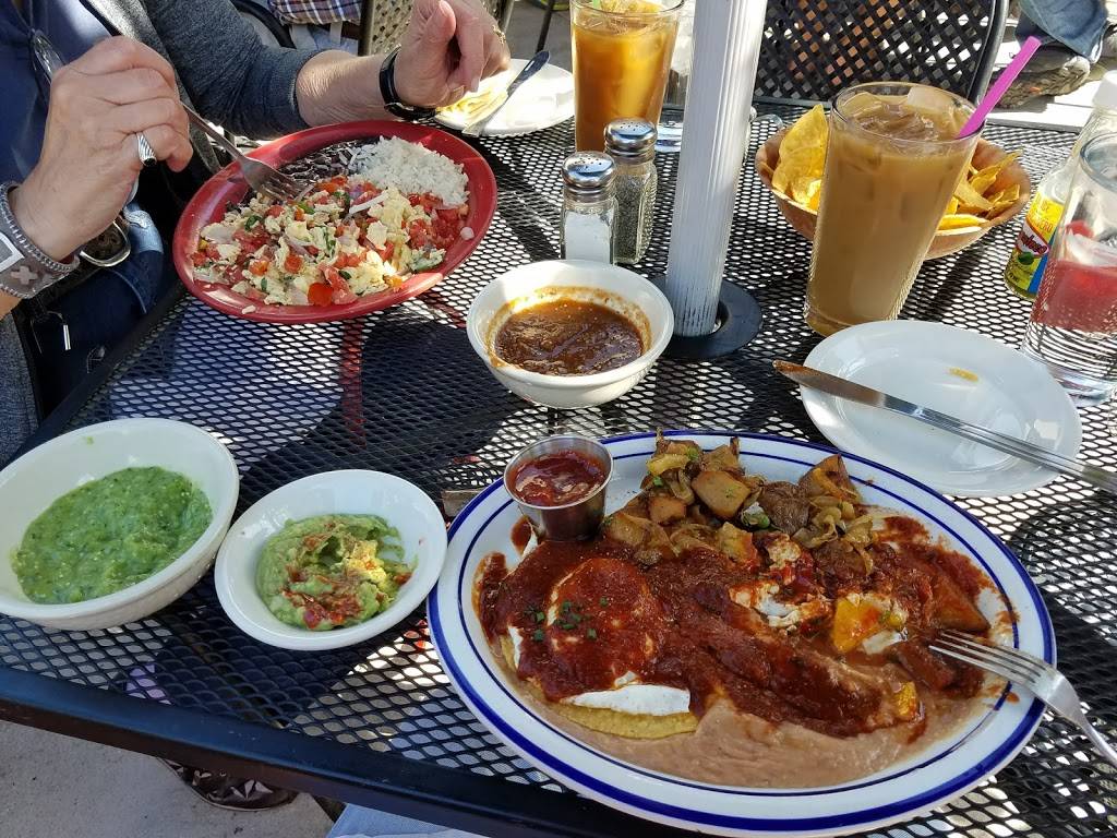 Cantina Los Caballitos | restaurant | 1651 E Passyunk Ave, Philadelphia, PA 19148, USA | 2157553550 OR +1 215-755-3550