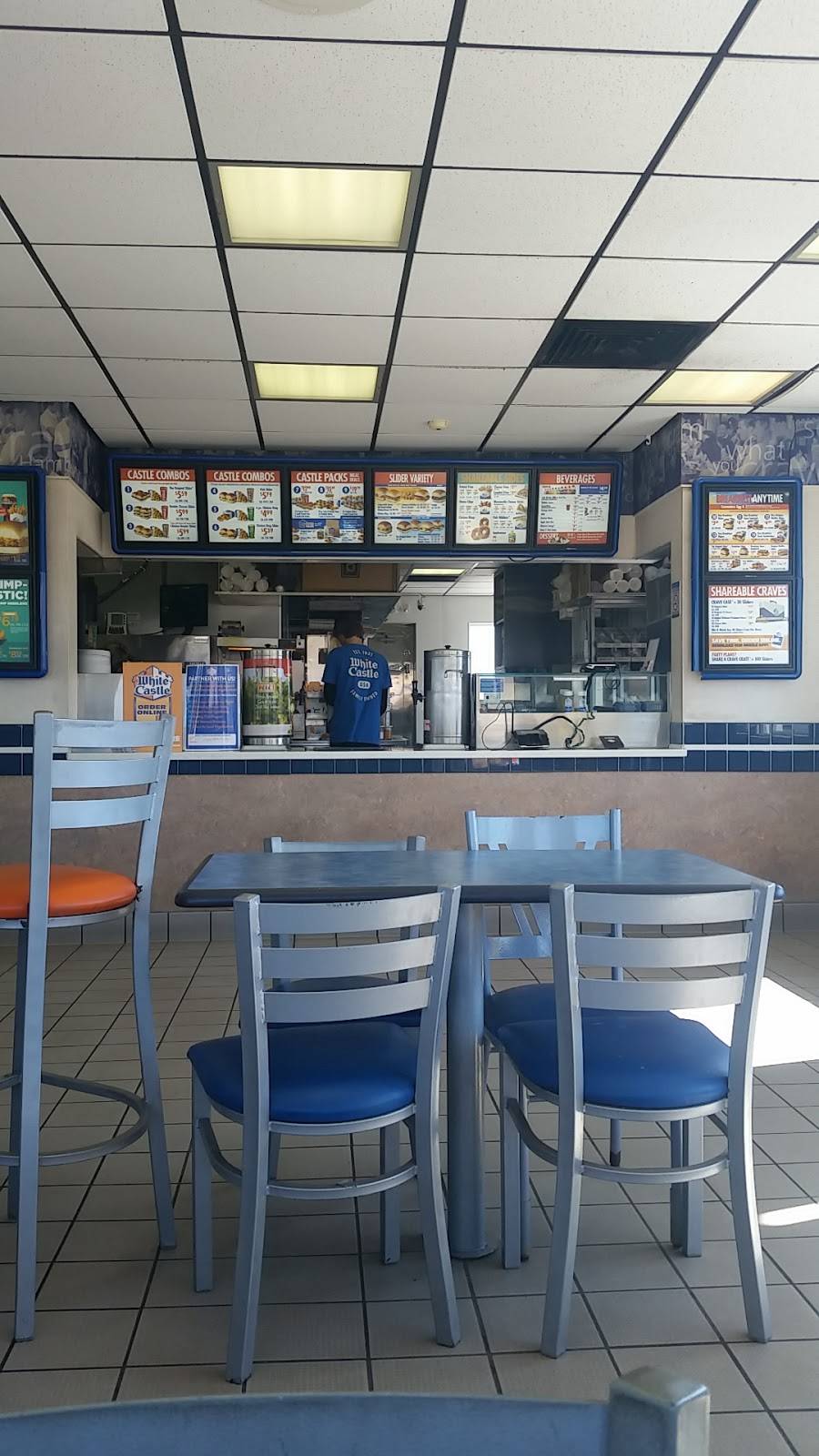 White Castle | restaurant | 630 Birk Rd, Martinsville, IN 46151, USA | 7653499750 OR +1 765-349-9750