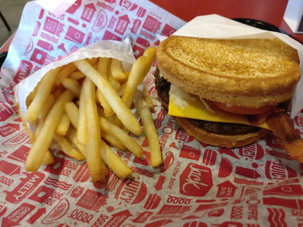 Jack in the Box | restaurant | 46351 Mission Blvd, Fremont, CA 94539, USA | 5106579652 OR +1 510-657-9652