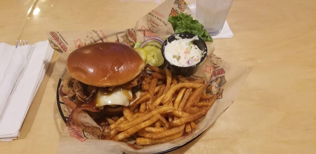 Fireside Tap & Grill | restaurant | 69245 Maple St, Edwardsburg, MI 49112, USA | 2694144103 OR +1 269-414-4103