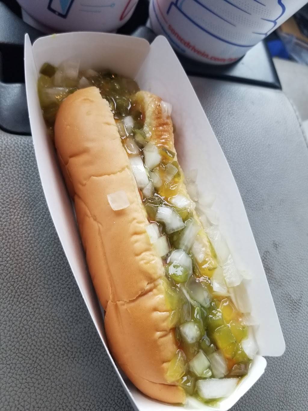 Sonic Drive-In | restaurant | 1724 Hempstead Turnpike, East Meadow, NY 11554, USA | 5162285013 OR +1 516-228-5013