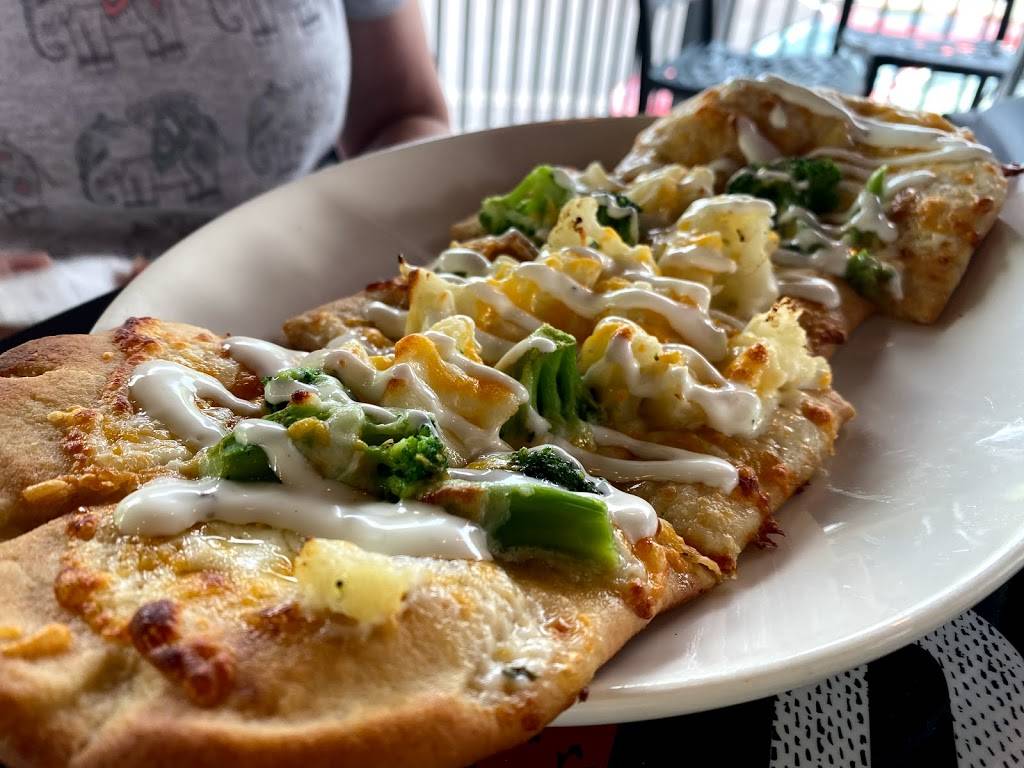 Post Office Pub | restaurant | 3821 S Main St, Mineral Ridge, OH 44440, USA | 3303490440 OR +1 330-349-0440