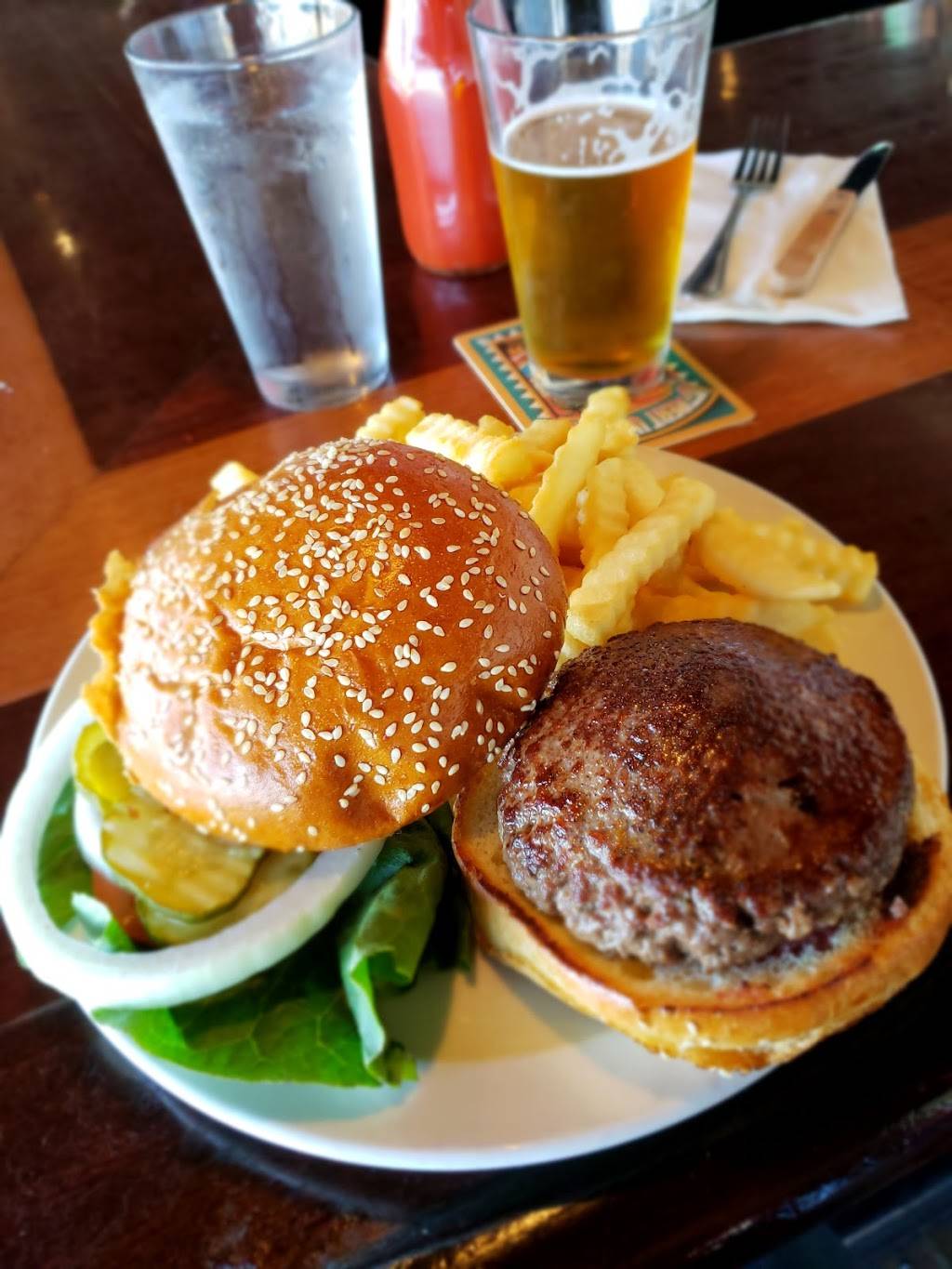 Parish Publick House | restaurant | 841 Almar Ave, Santa Cruz, CA 95060, USA | 8314210507 OR +1 831-421-0507