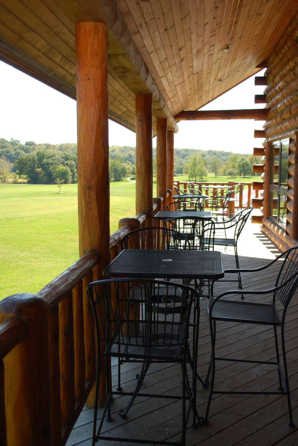 Gnarly Oak Restaurant | restaurant | 15750 Old Q Rd, Blanchardville, WI 53516, USA | 6085433663 OR +1 608-543-3663