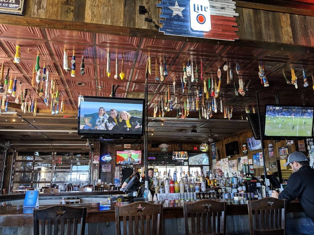 Woody’s Tavern & Grill | restaurant | 12801 Shops Pkwy #100, Bee Cave, TX 78738, USA | 5122638374 OR +1 512-263-8374