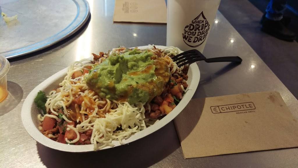 Chipotle Mexican Grill | restaurant | 3600 W Genesee St, Syracuse, NY 13219, USA | 3154681781 OR +1 315-468-1781