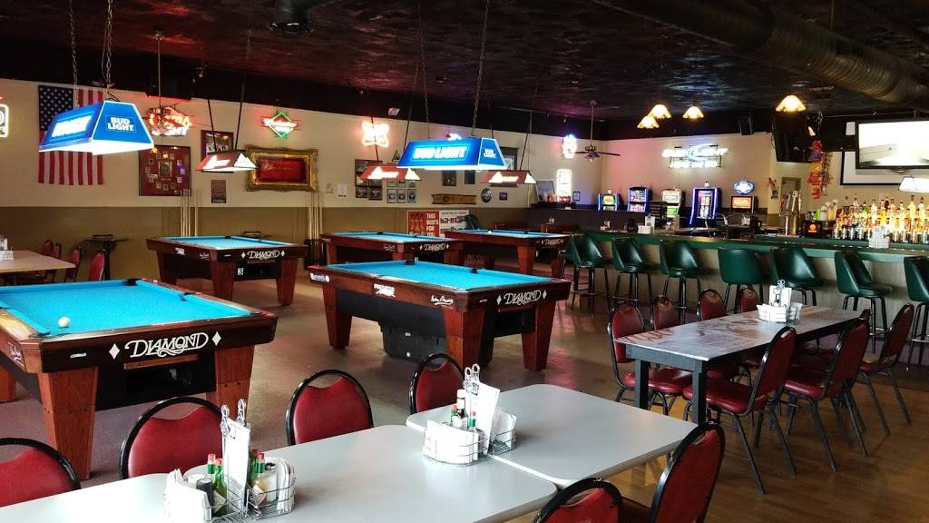 Route 34 Pub & Grub | restaurant | 1201 E Church St, Sandwich, IL 60548, USA | 8157863861 OR +1 815-786-3861