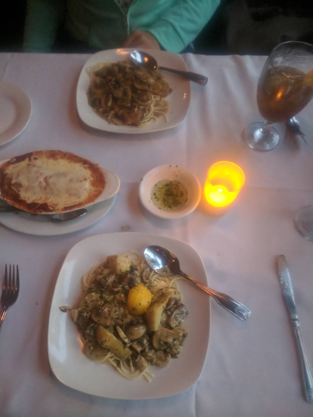 Carmens Italian Cafe | cafe | 515 27th St E # 9-10, Bradenton, FL 34208, USA | 9417451540 OR +1 941-745-1540