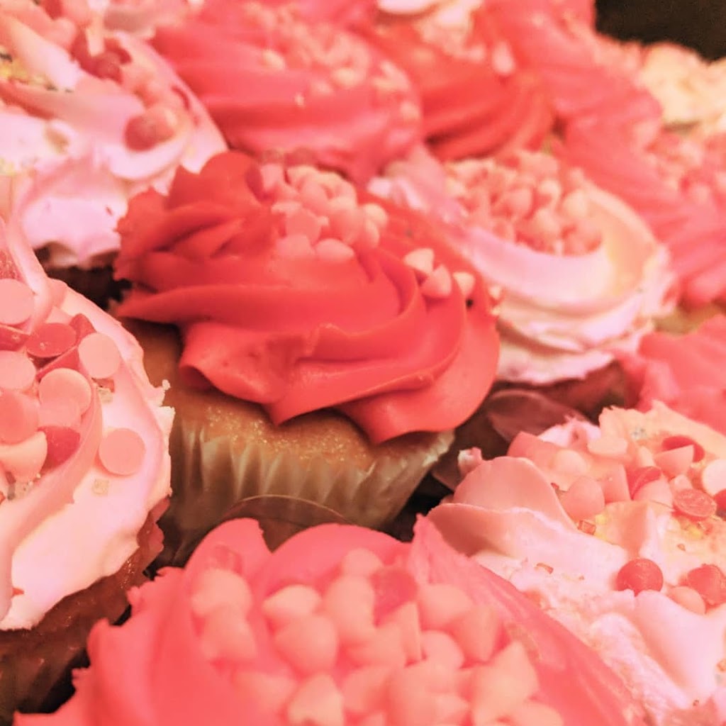 Suga Pie Honeybun | bakery | 113 Laurel Dr, Greenville, SC 29607, USA | 8643348434 OR +1 864-334-8434