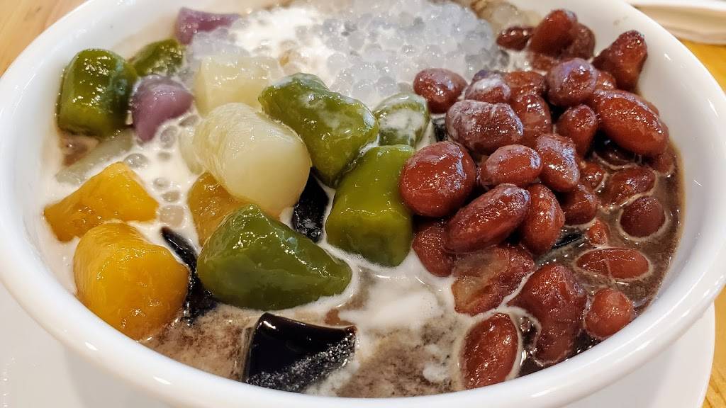 Cafe O Dessert | restaurant | 4727 The Ave, Seattle, WA 98105, USA | 2065225266 OR +1 206-522-5266