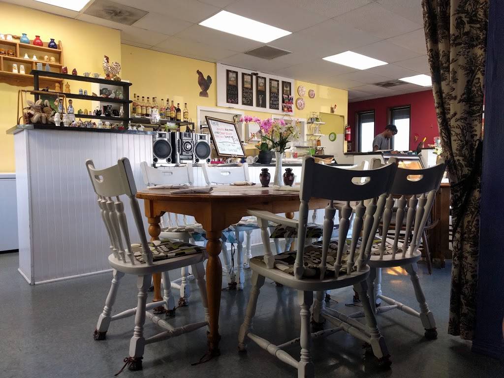 The French Hen | restaurant | 3810 Steilacoom Blvd SW, Lakewood, WA 98499, USA | 2533012814 OR +1 253-301-2814