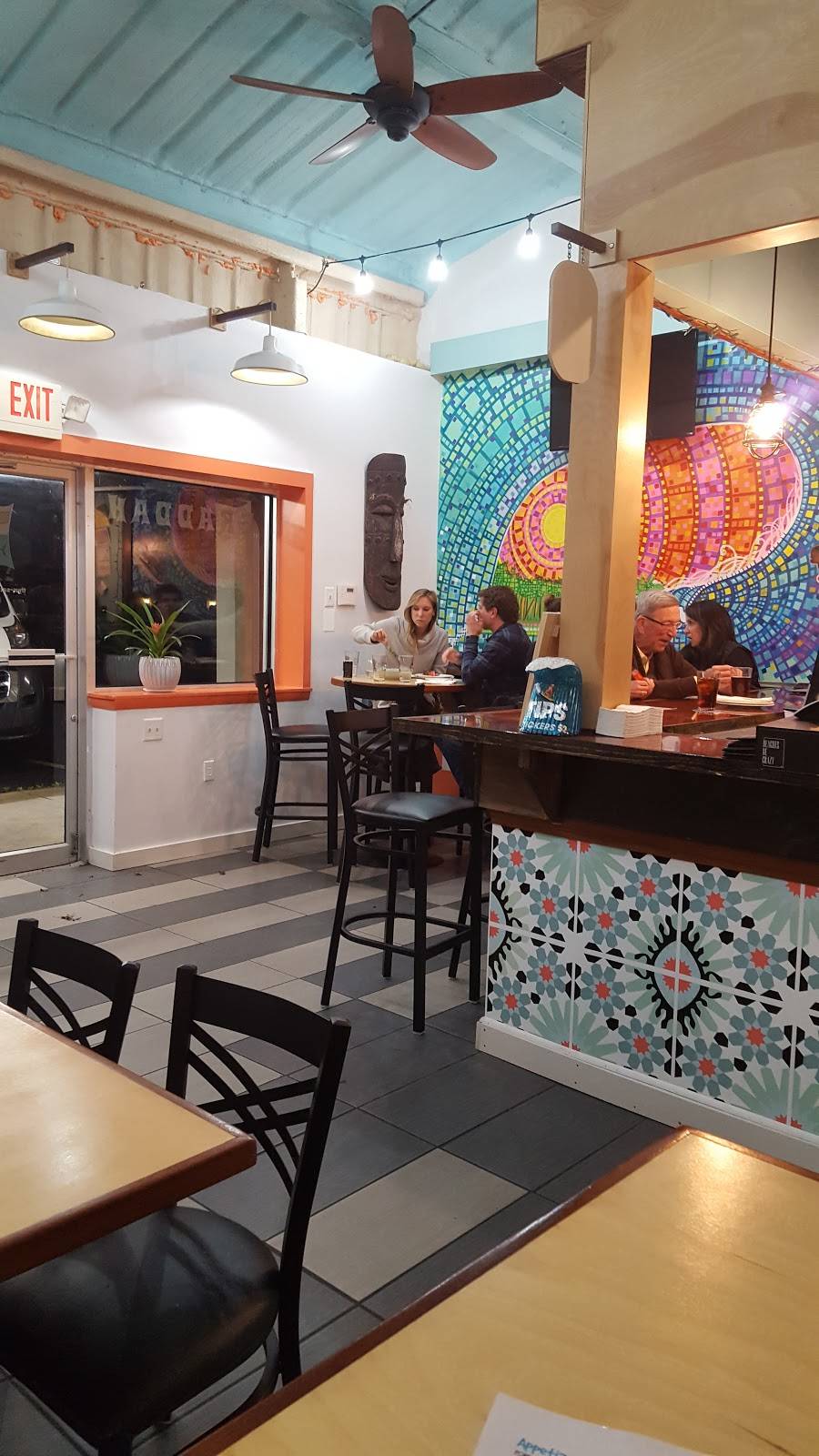 Braddah Barneys | restaurant | 12703 Sunset Ave, Ocean City, MD 21842, USA | 4436647741 OR +1 443-664-7741