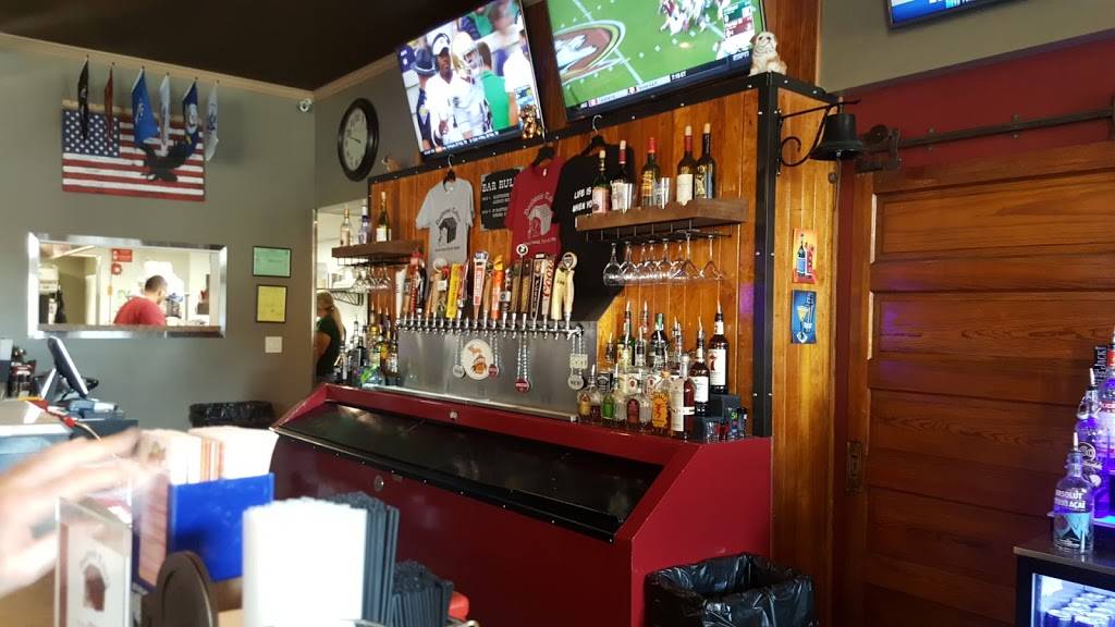 Doghouse Tavern | restaurant | 80874 Main St, Memphis, MI 48041, USA | 8103925116 OR +1 810-392-5116