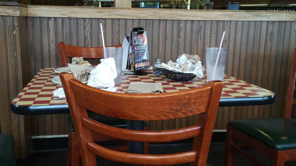 Pizza Hut | meal takeaway | 800 London Blvd, Portsmouth, VA 23704, USA | 7573999999 OR +1 757-399-9999