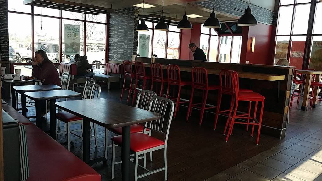 Arbys | restaurant | 2119 State St, New Albany, IN 47150, USA | 8129446625 OR +1 812-944-6625