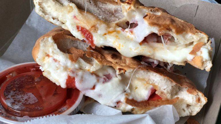 D.P. Dough | restaurant | 2 Academy St, Newark, DE 19711, USA | 3025335085 OR +1 302-533-5085