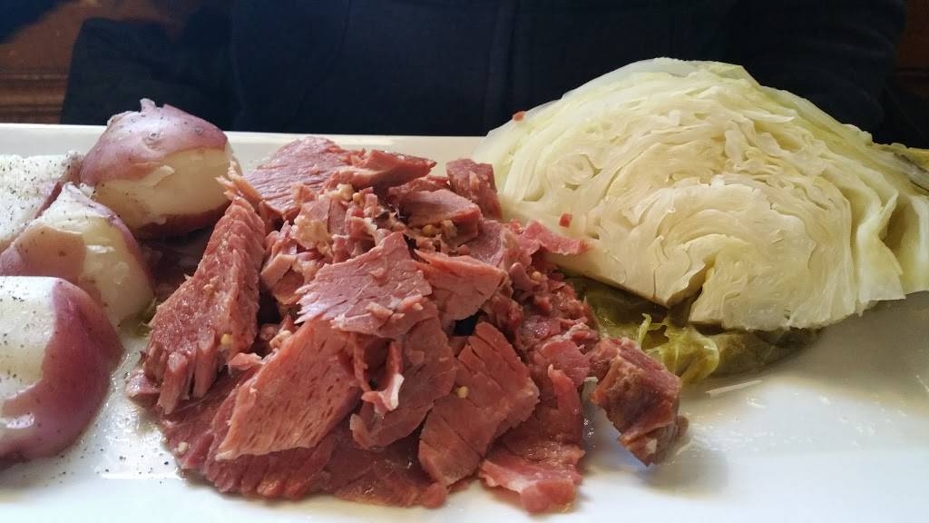 Finnegans | restaurant | 5 Wall St, Huntington, NY 11743, USA | 6314239696 OR +1 631-423-9696