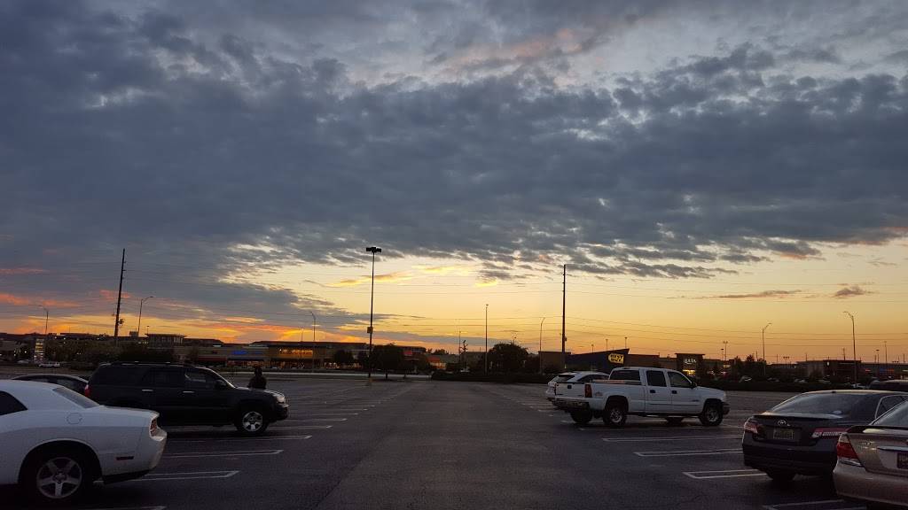 American Deli | restaurant | 1701 McFarland Blvd E Ste 189, Tuscaloosa, AL 35404, USA | 2057645625 OR +1 205-764-5625