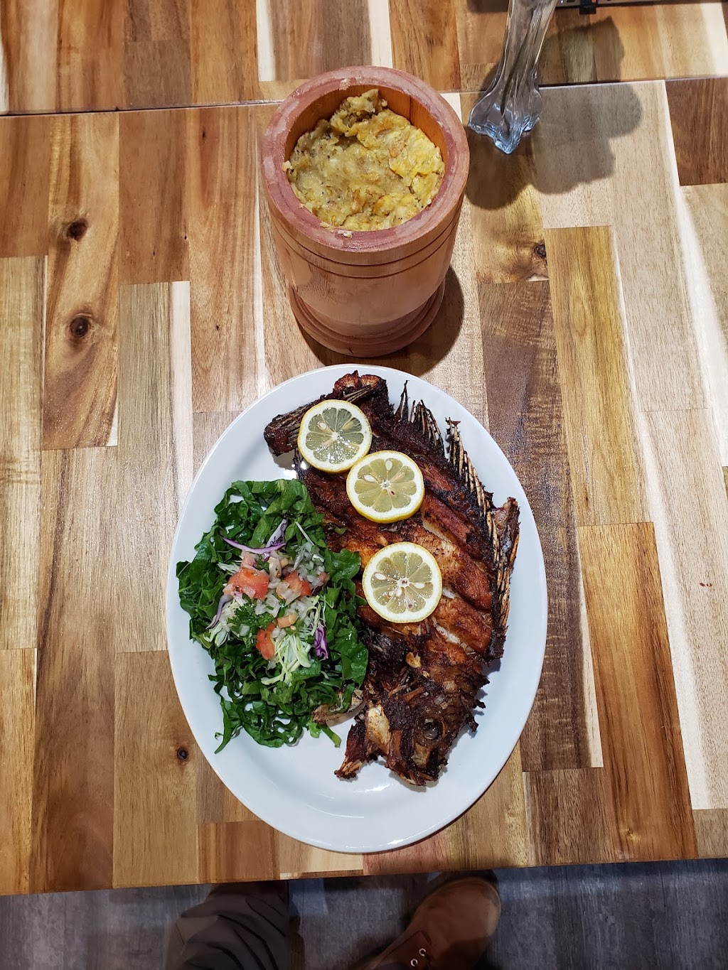 Lulus Latin Cuisine | restaurant | 109 Old Chapin Rd Suite K, Lexington, SC 29072, USA | 8035204140 OR +1 803-520-4140