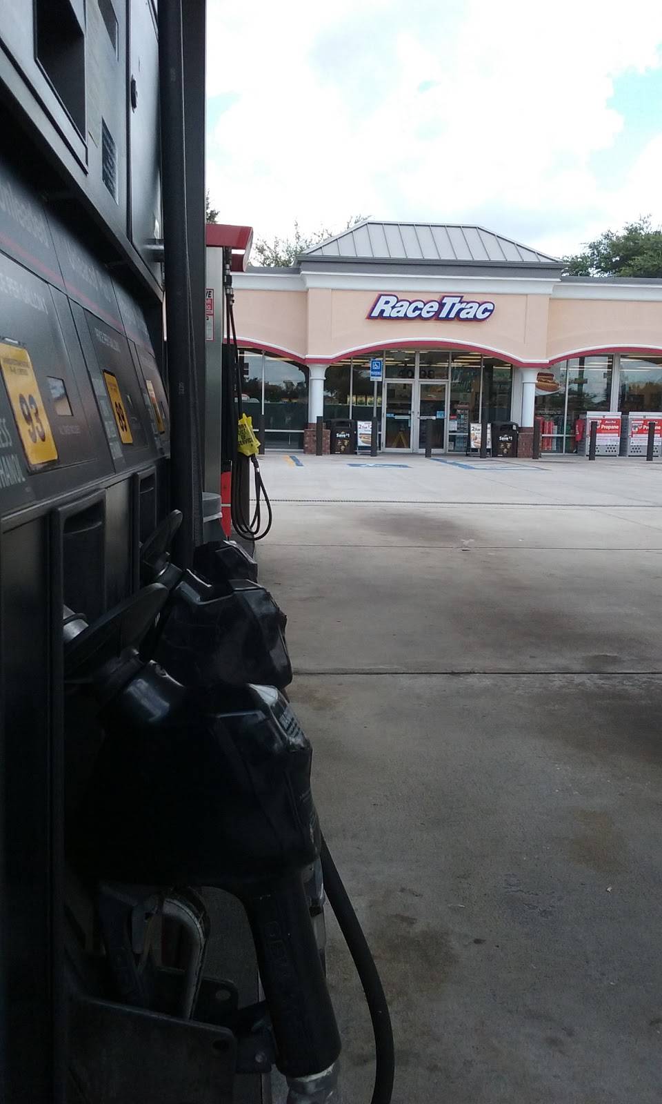 RaceTrac | bakery | 4098 S Orange Ave, Orlando, FL 32806, USA | 4078591855 OR +1 407-859-1855