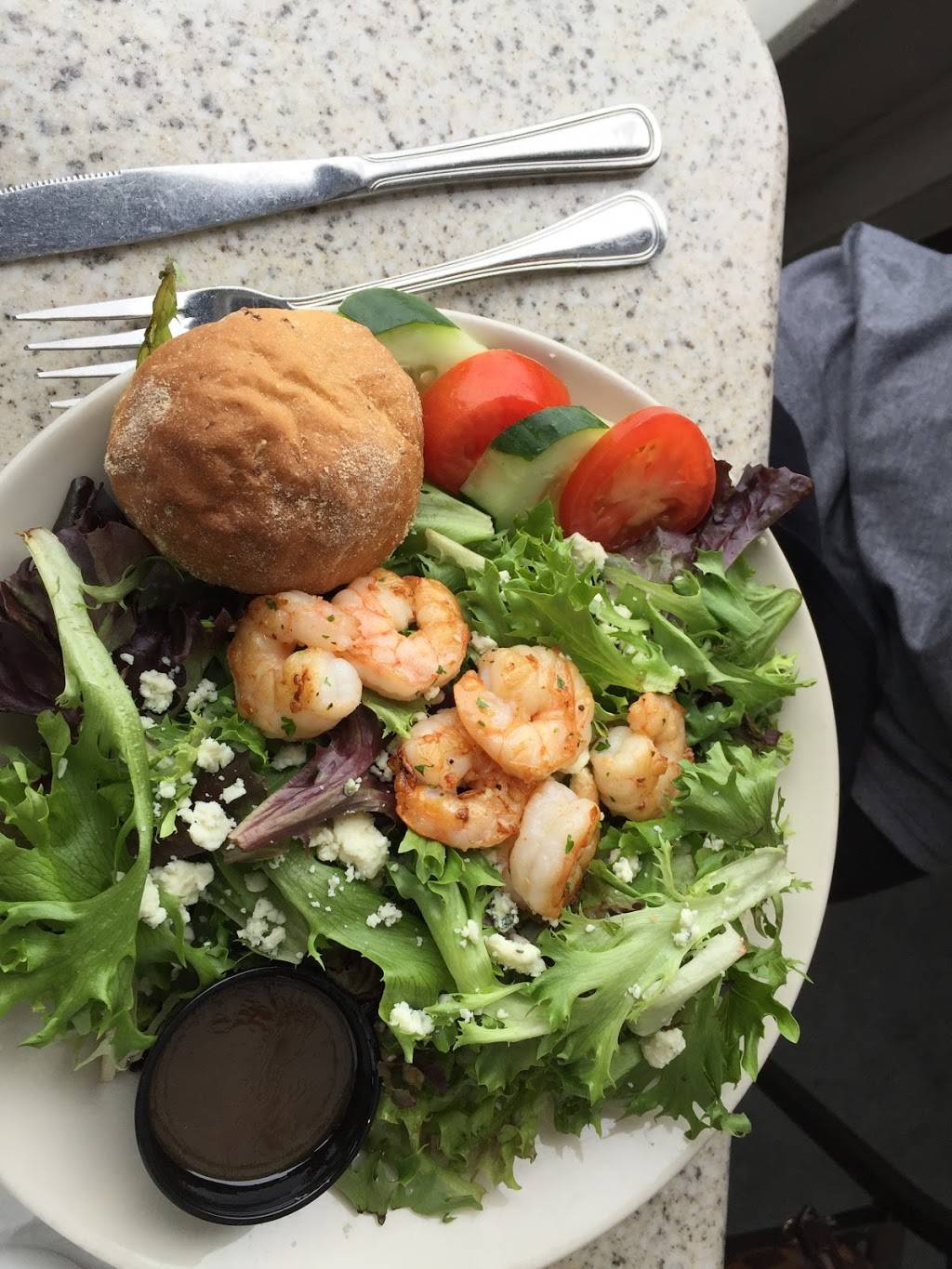 Top of the Hill Restaurant & Brewery | restaurant | 100 E Franklin St #300, Chapel Hill, NC 27514, USA | 9199298676 OR +1 919-929-8676