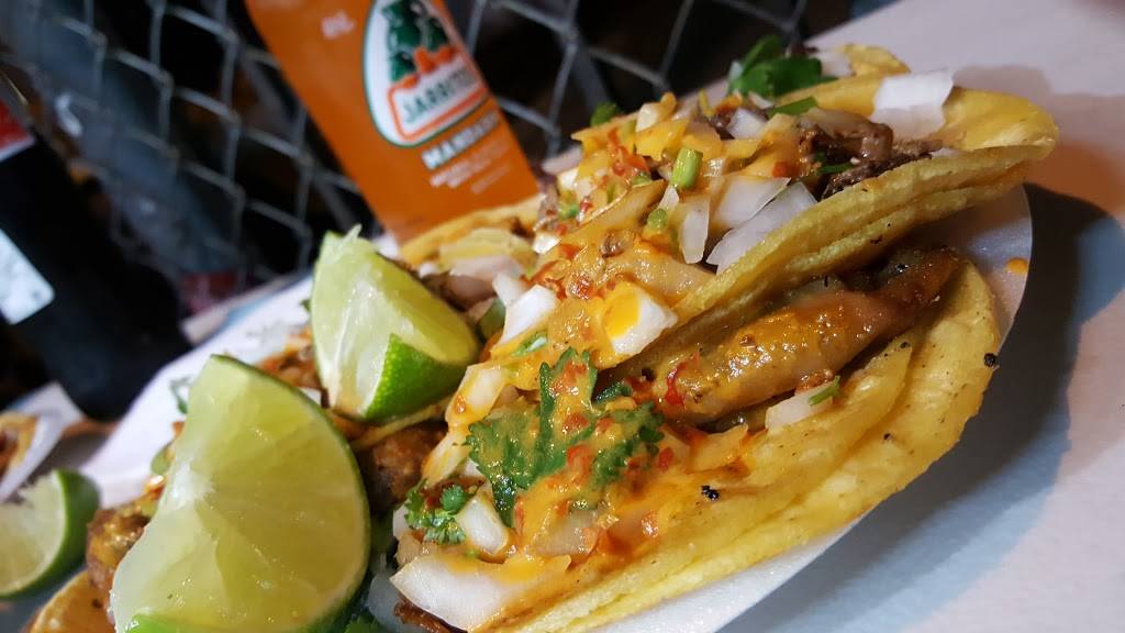 Tacos Cuernavaca | restaurant | 5523 Whittier Blvd, Commerce, CA 90022, USA | 3236718442 OR +1 323-671-8442