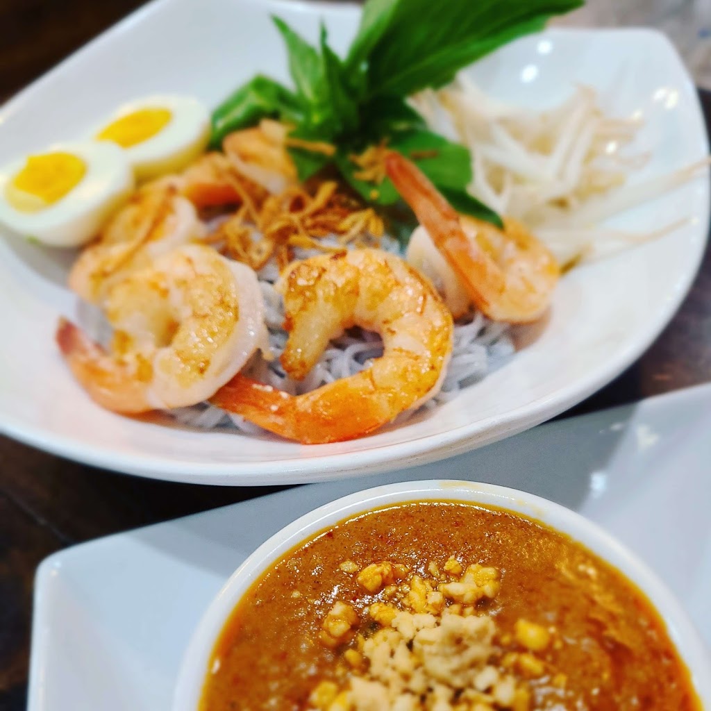 SkyIce 9th St. Thai Food & Ice Cream | restaurant | 437 5th Ave, Brooklyn, NY 11215, USA | 3478895532 OR +1 347-889-5532