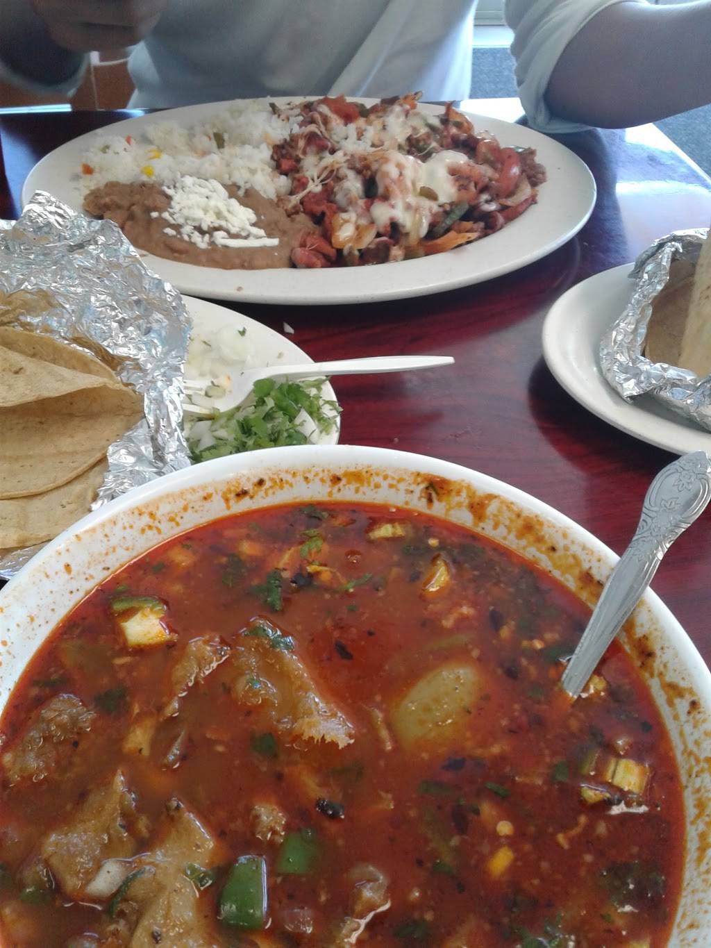 Taqueria Oaxaquena | restaurant | 180 Riverstone Pkwy, Canton, GA 30114, USA | 7707046727 OR +1 770-704-6727