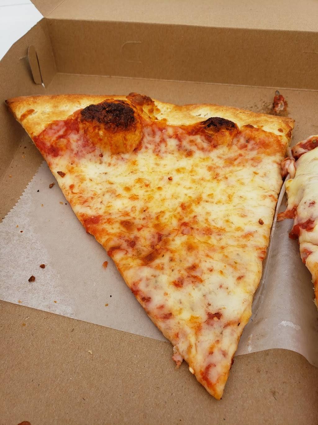 Marios Pizza | restaurant | 42 Beauchamp Rd, Elkton, MD 21921, USA | 4103923111 OR +1 410-392-3111