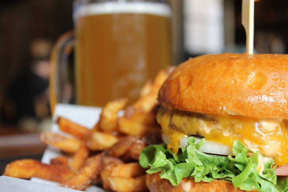 Camburger | restaurant | 430 13th St, Oakland, CA 94612, USA | 5103508587 OR +1 510-350-8587