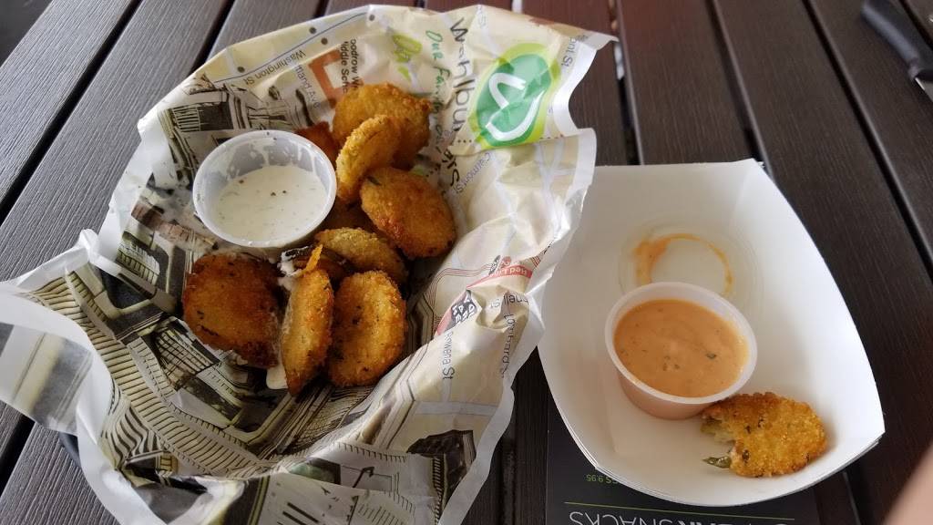 Wahlburgers | restaurant | 6242 Northway Mall Dr, Pittsburgh, PA 15237, USA | 4125363991 OR +1 412-536-3991