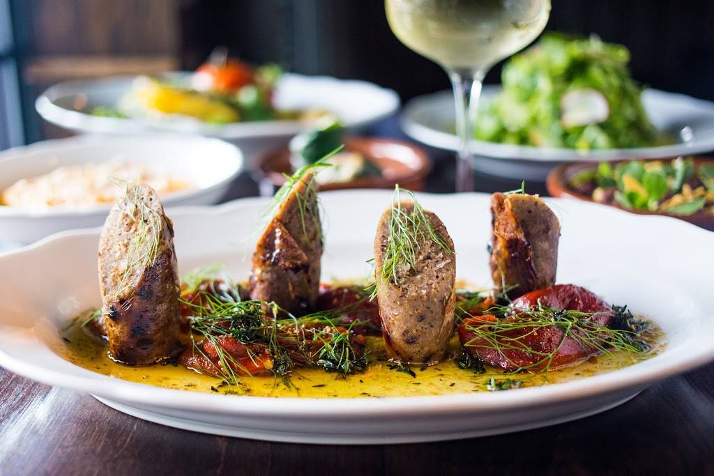 Helen in the Heights | restaurant | 1111 Studewood St #B, Houston, TX 77008, USA | 8325827146 OR +1 832-582-7146