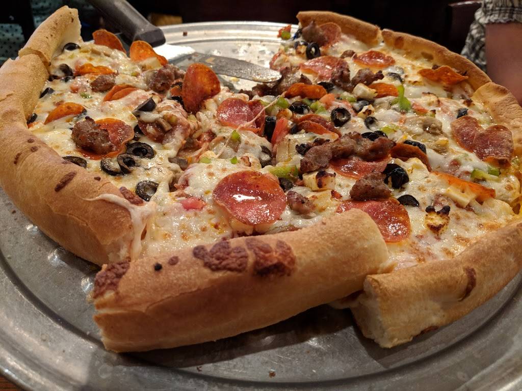 Gondolier Restaurant | restaurant | 116 Tanner Ln, Clinton, TN 37716, USA | 8652694767 OR +1 865-269-4767