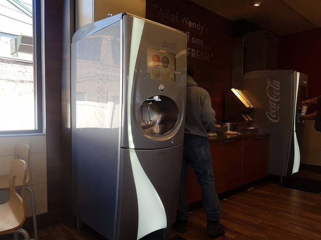 Wendys | restaurant | 303 Montvale Ave, Woburn, MA 01801, USA | 7819370821 OR +1 781-937-0821