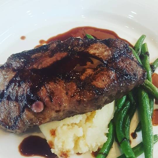 NINE 18 | restaurant | 10100 Heart Lake Rd, Brampton, ON L6Z 0B4, Canada | 9055000918 OR +1 905-500-0918