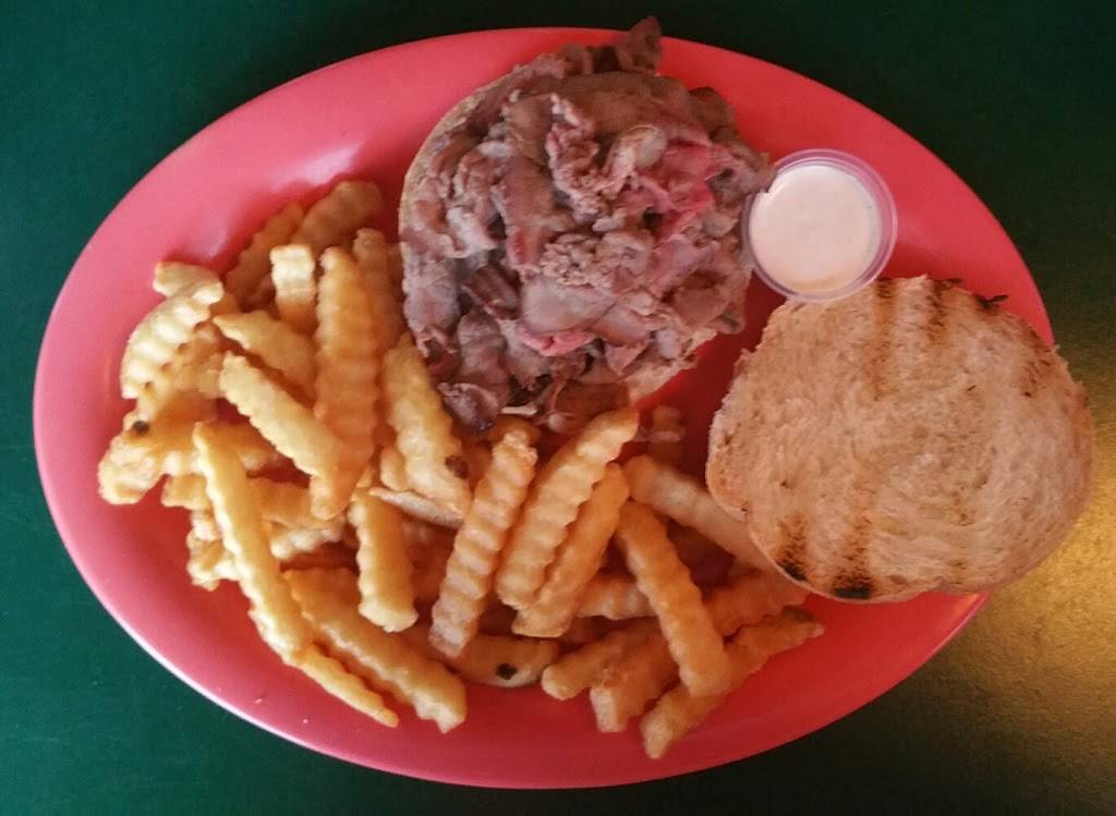 Beach Fire Beach Bar & Grille | restaurant | 608 Mandalay Ave, Clearwater Beach, FL 33767, USA | 7274085200 OR +1 727-408-5200