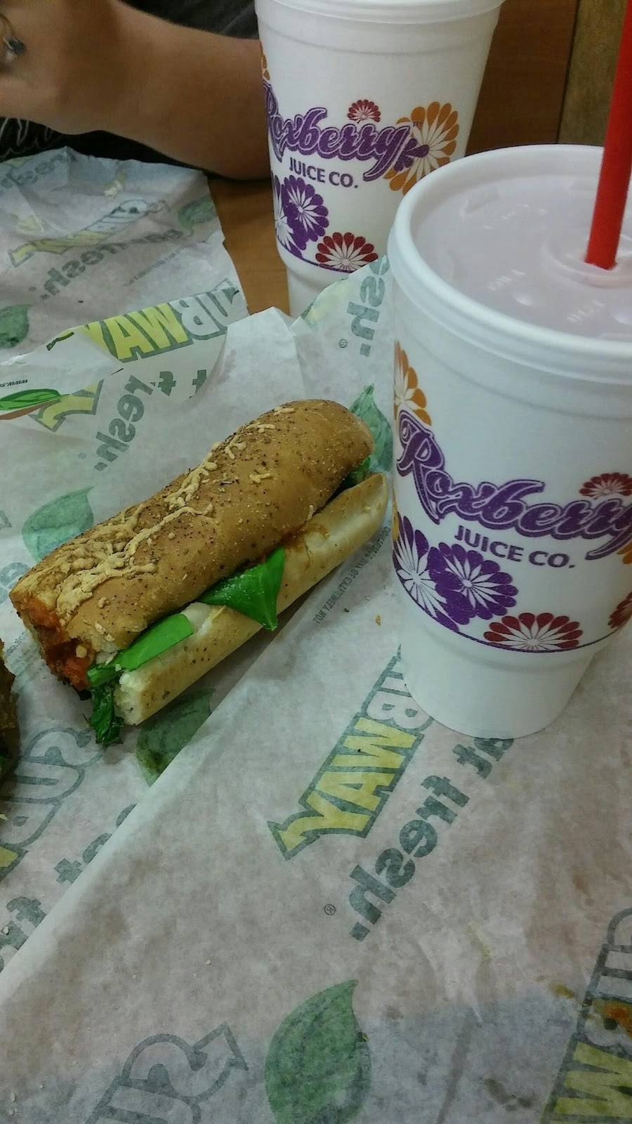 Subway | meal takeaway | 320 N. Central Ave Ka-110 - Station Park, Farmington, UT 84025, USA | 8014518466 OR +1 801-451-8466