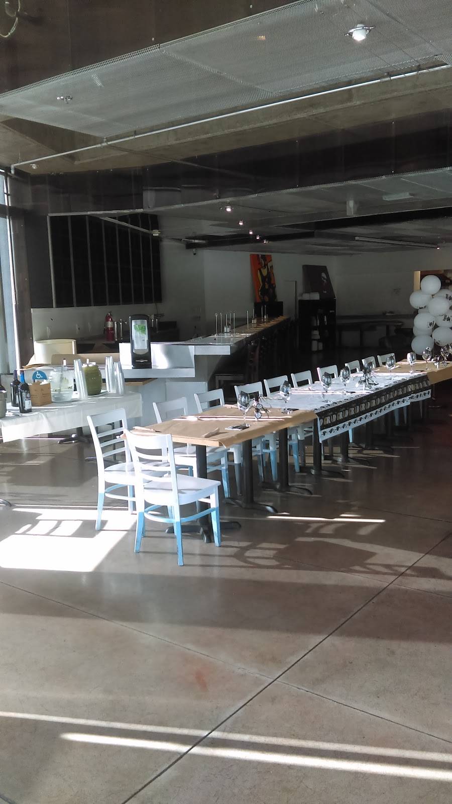 Señor Fish | restaurant | 155 S Main St, Los Angeles, CA 90012, USA | 2132657544 OR +1 213-265-7544