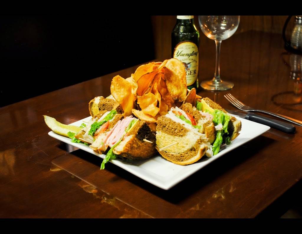 Rosecliff Tavern | restaurant | 4040 Monroeville Blvd, Monroeville, PA 15146, USA | 4123724112 OR +1 412-372-4112