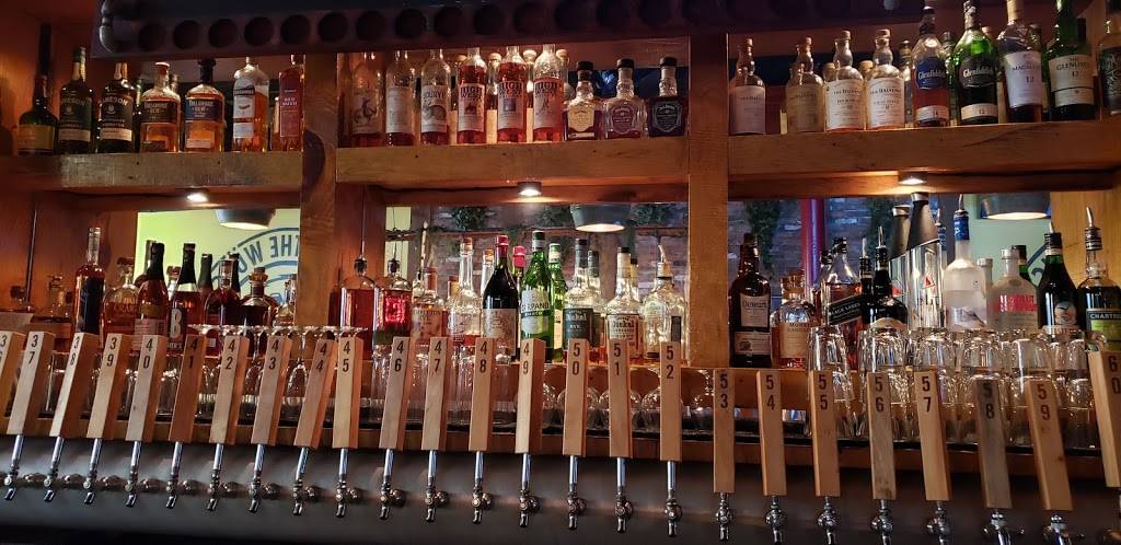 Hoptinger Bier Garden & Sausage House | restaurant | 333 1st St N, Jacksonville Beach, FL 32250, USA | 9042220796 OR +1 904-222-0796