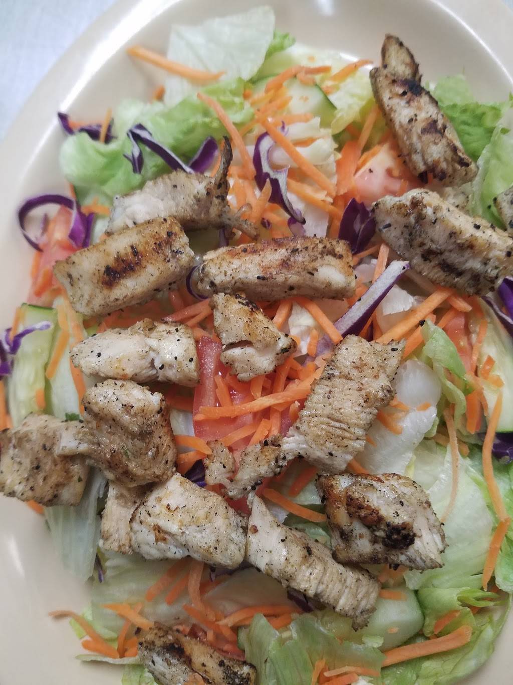 Dixie Queen Seafood Restaurant | restaurant | 9157 W Marlboro Rd, Farmville, NC 27828, USA | 2527536363 OR +1 252-753-6363