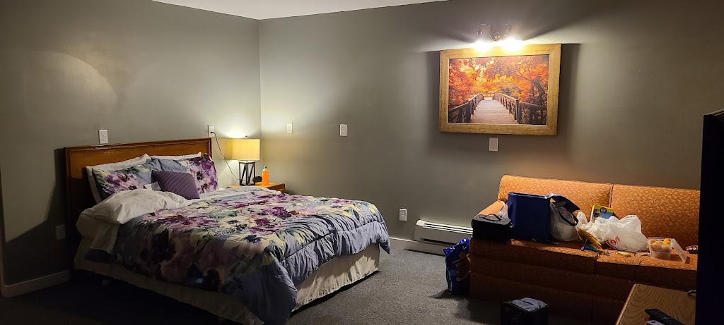 The Tanglewood Inn | restaurant | e12534 M28, Shingleton, MI 49884, USA | 9064526222 OR +1 906-452-6222