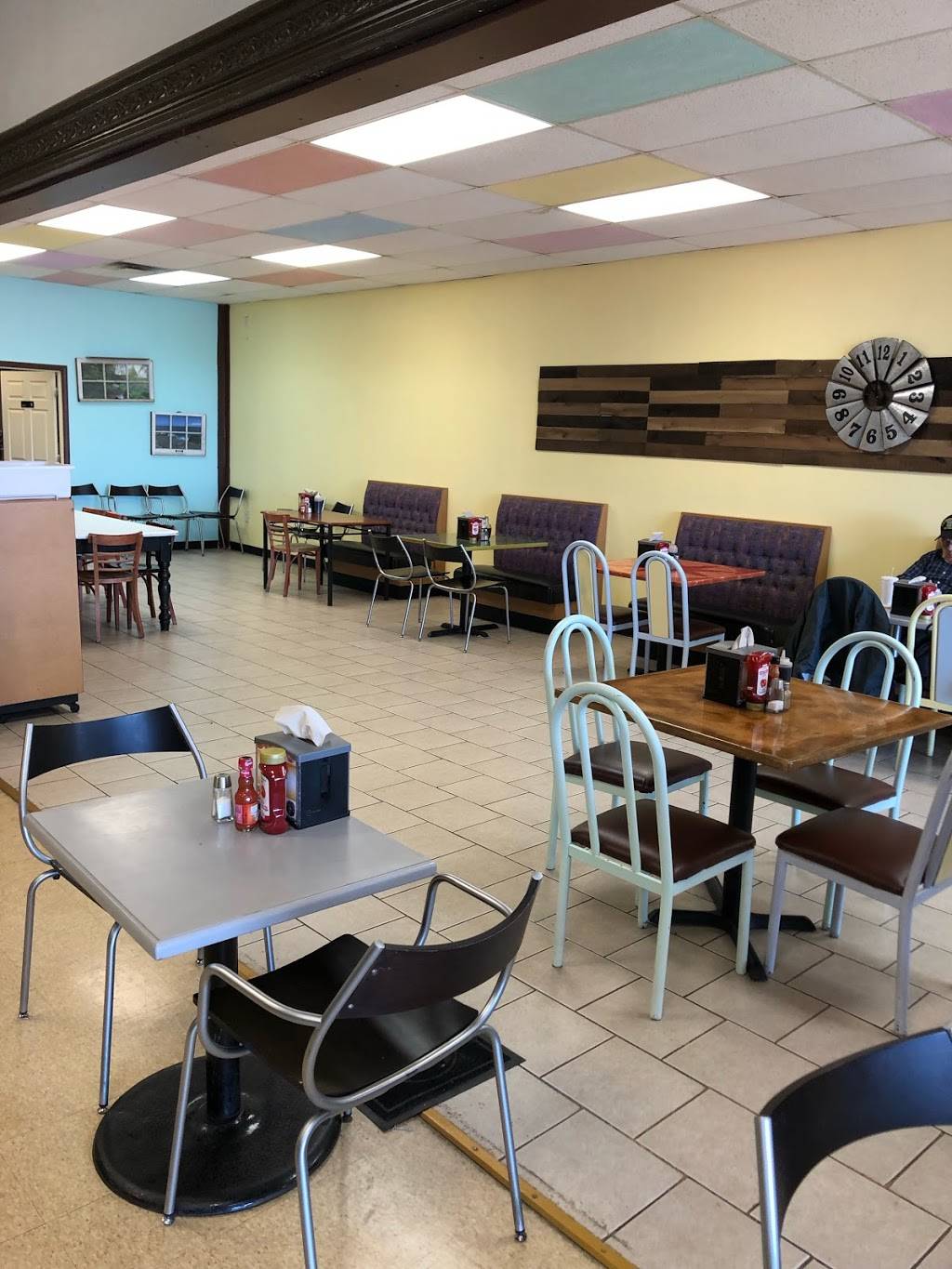 Scrambled Eggs | restaurant | 1009 Wolfrum Rd #7625, Weldon Spring, MO 63304, USA | 6362440500 OR +1 636-244-0500