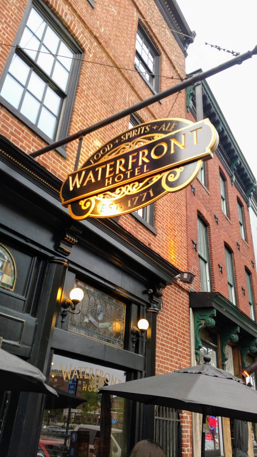 Waterfront Hotel | restaurant | 1710 Thames St, Baltimore, MD 21231, USA | 4105375055 OR +1 410-537-5055