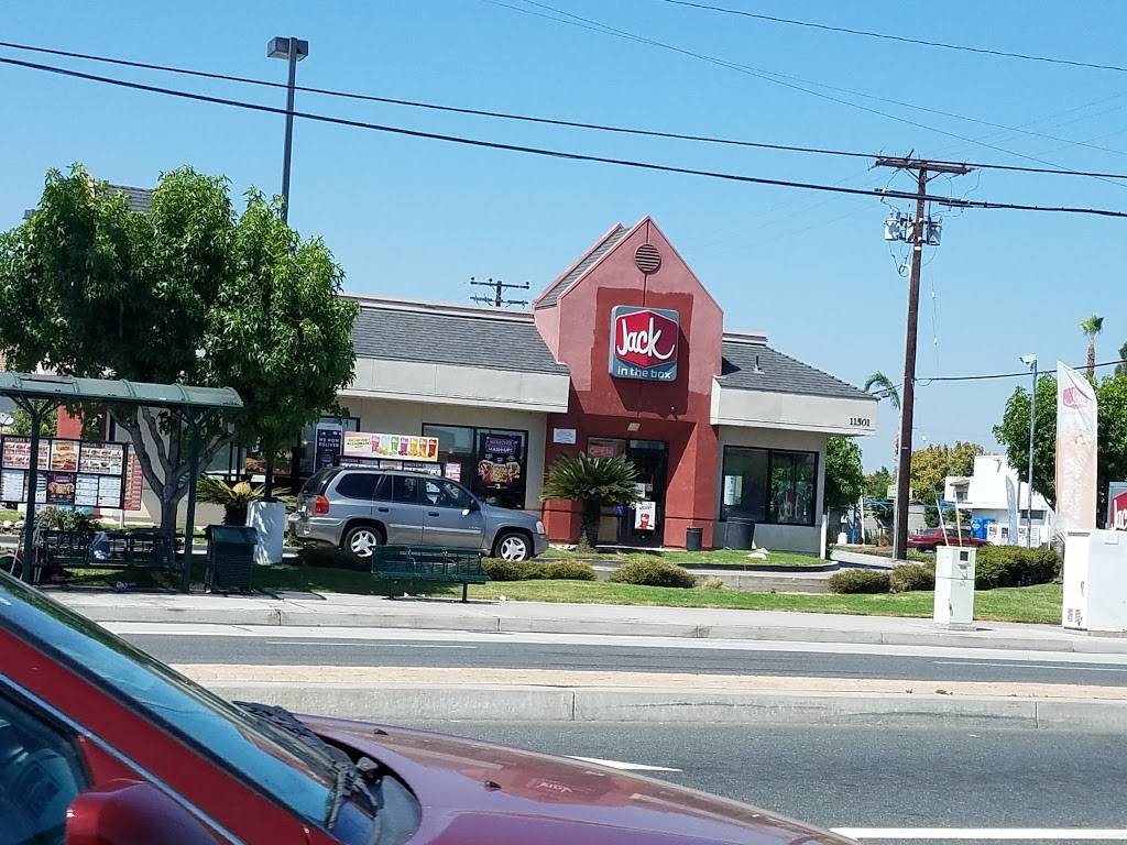 Jack in the Box | restaurant | 11501 E Carson St, Lakewood, CA 90715, USA | 5628602027 OR +1 562-860-2027