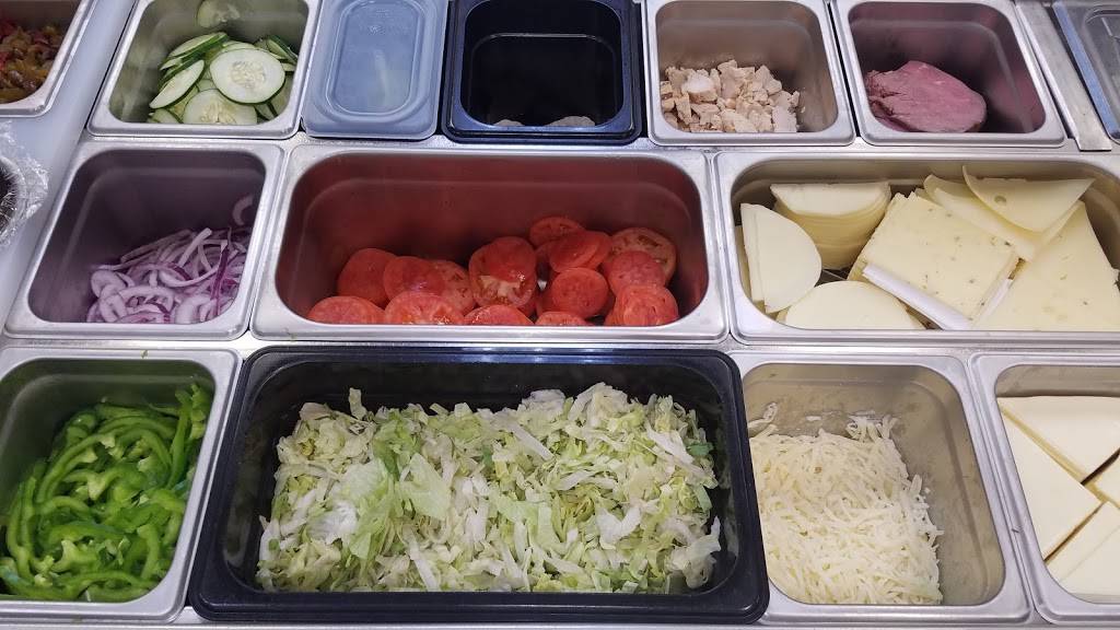 Subway Restaurants | restaurant | 706 W Boynton Beach Blvd #109, Boynton Beach, FL 33426, USA | 5617345494 OR +1 561-734-5494