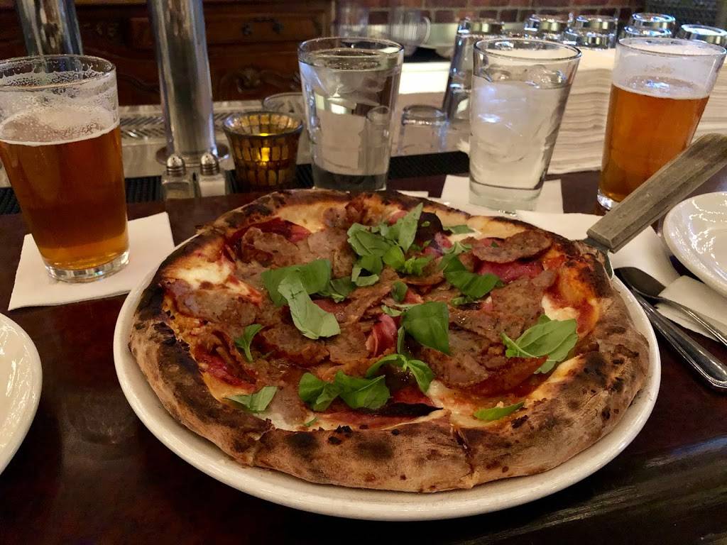 Flame Pizzeria | restaurant | 19309 Vanowen St, Reseda, CA 91335, USA | 8185783888 OR +1 818-578-3888