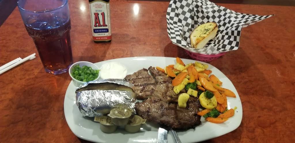 Mr Ms Hot Wings and Things | restaurant | 886 N Garfield Ave, Montebello, CA 90640, USA | 3234771345 OR +1 323-477-1345