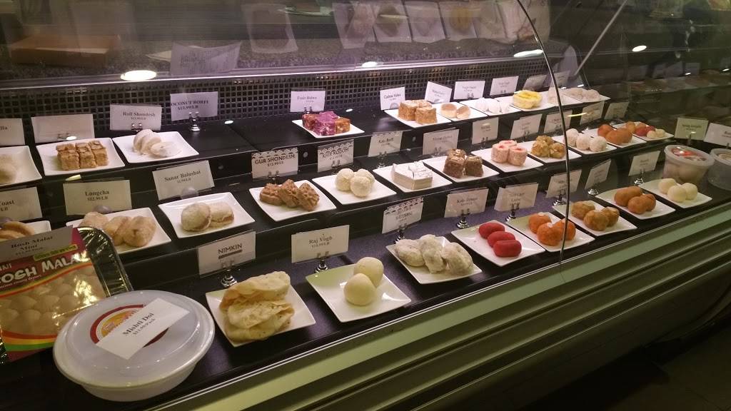 Premium Sweets | restaurant | 60 Danforth Rd, Scarborough, ON M1L 3W4, Canada | 6478481313 OR +1 647-848-1313